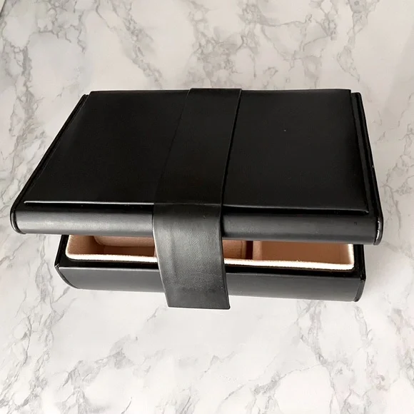 Black Leather Watch or Bracelet Valet - Picture 4 of 9